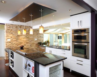 5 лучших вариантов отделки кухонного потолка